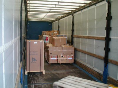 lastbil.jpg (25657 bytes)