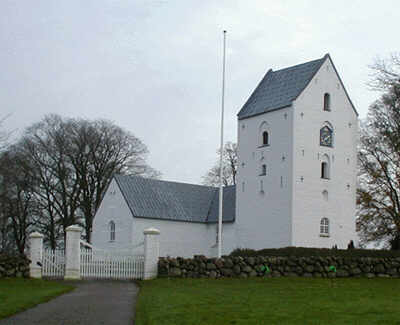 kirke400.jpg (14851 bytes)