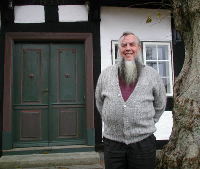 400 pix.jpg (26702 bytes)