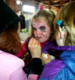 lille pigemaske A.jpg (10985 bytes)