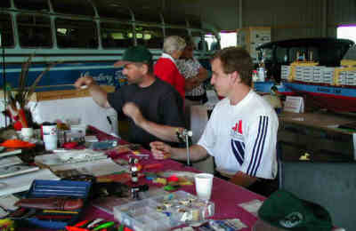 fluebinding+maersk.jpg (13928 bytes)