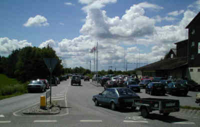 Trafik-400.jpg (10888 bytes)