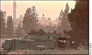 Israelske-tropper.jpg (23348 bytes)