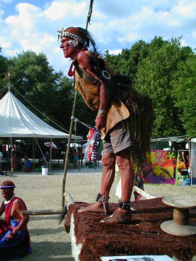 P7270094-400.jpg (35243 bytes)