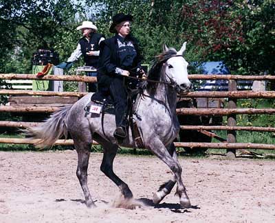 Tinka-ved-DM-i-Gilleleje-2001.JPG (45548 bytes)