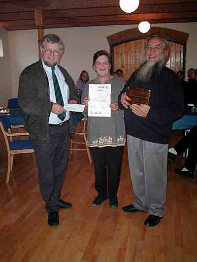 3-glade-400.jpg (17331 bytes)