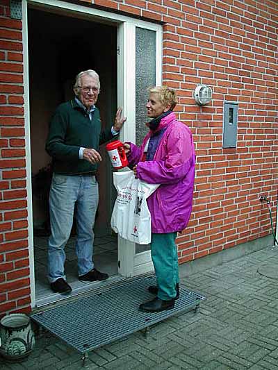 H.P.Broendum-og-Karin-Normann-400.JPG (56044 bytes)