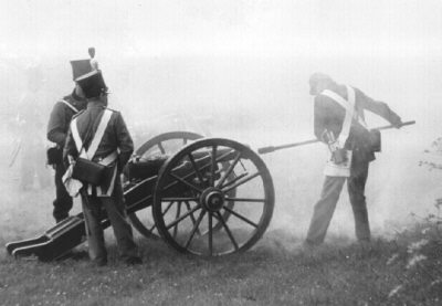 Kanonen-400.jpg (18556 bytes)