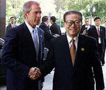 19oktBush_Kina400.jpg (34624 bytes)