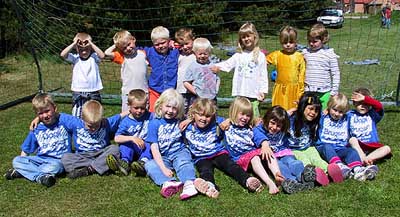 red.bernehavefodbold.jpg (36980 bytes)