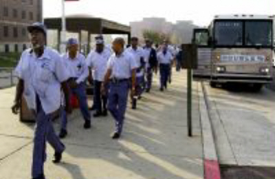 24oktpostMiltbrand400.jpg (37194 bytes)