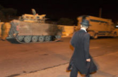 29okt_Israel_exit_betlehem_400.jpg (30295 bytes)