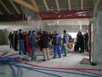 indvielse402.jpg (18089 bytes)