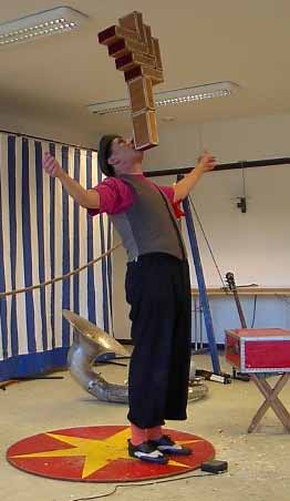 fastelavn403.jpg (14804 bytes)