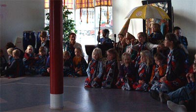 boernehave400.jpg (21827 bytes)