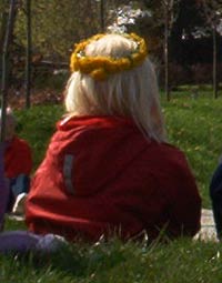 maelkeboettepige.jpg (9465 bytes)