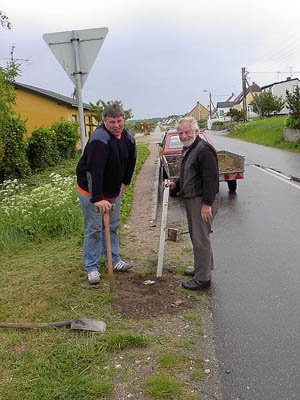 Fundamenter-til-flag.jpg (36450 bytes)