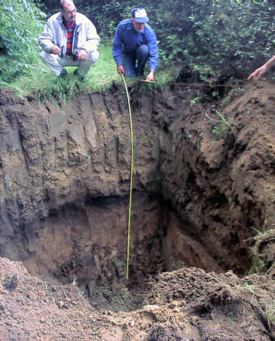 Baade-bredde-og-dybde-er-OK.jpg (36619 bytes)