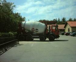 112 beton til fundament.JPG