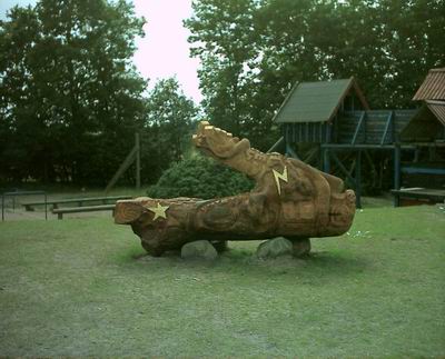 Skulptur.jpg (30930 bytes)