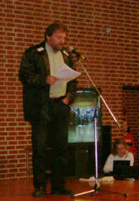 22.jpg (12380 bytes)